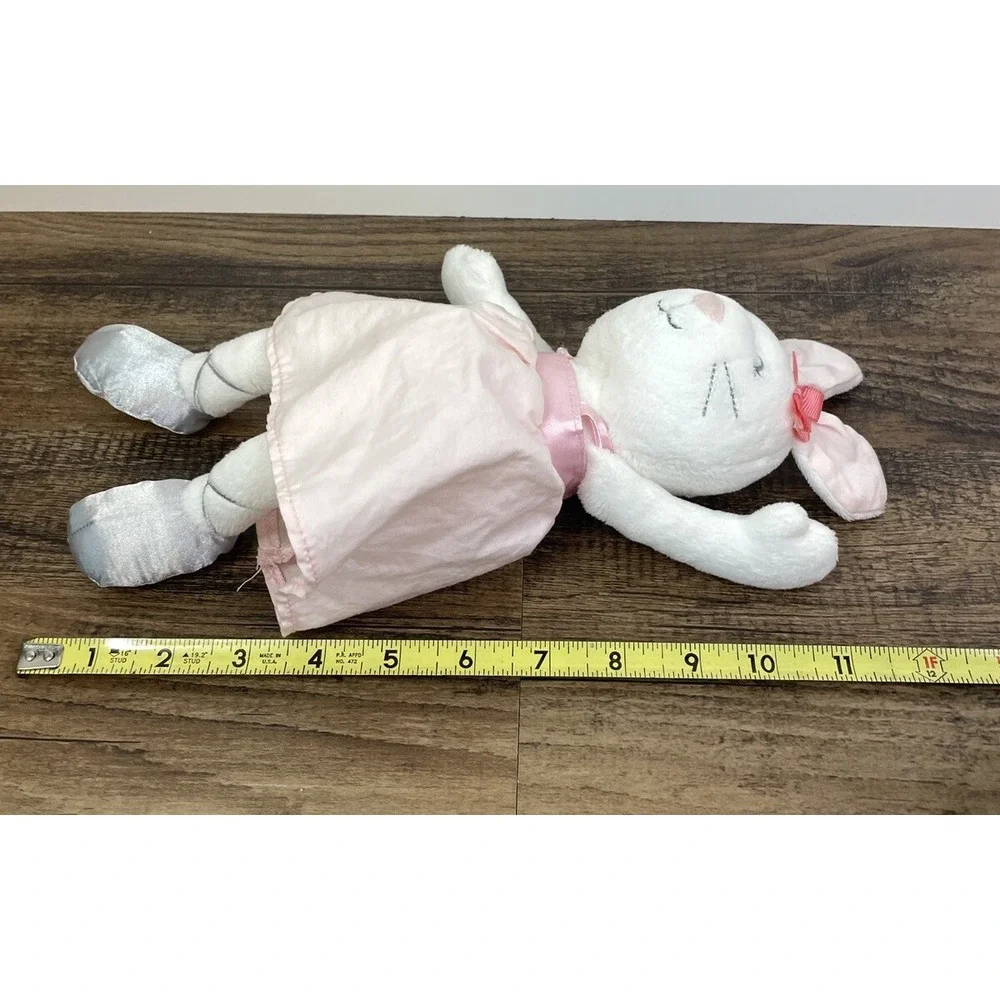 Carter's Pink And White 10